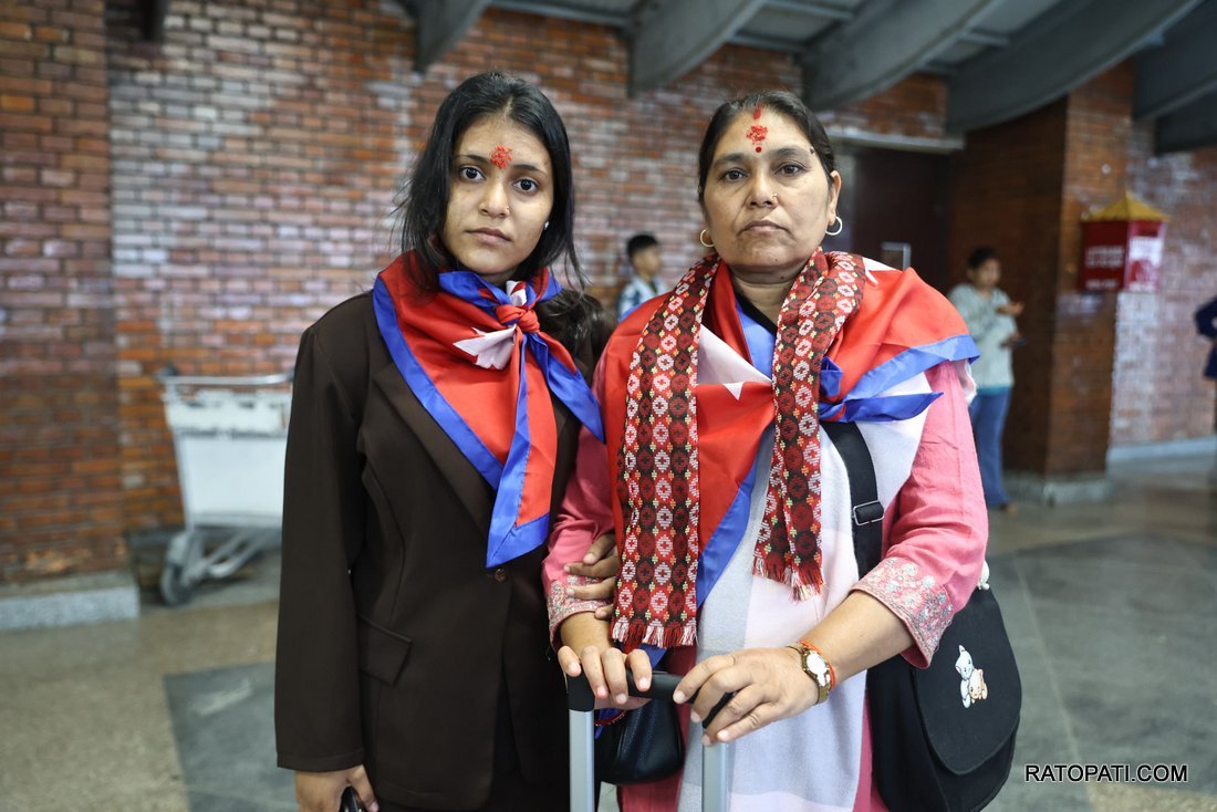 bipin aama bahini (5)