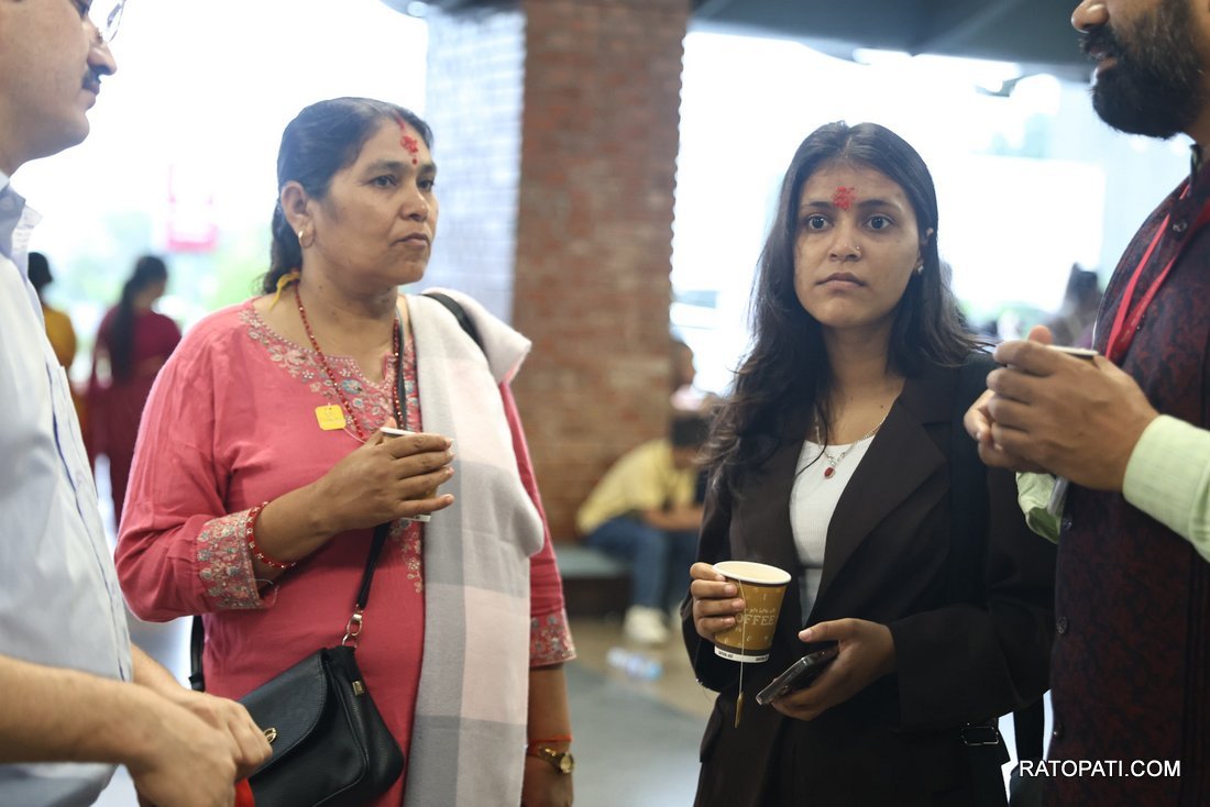 bipin aama bahini (8)