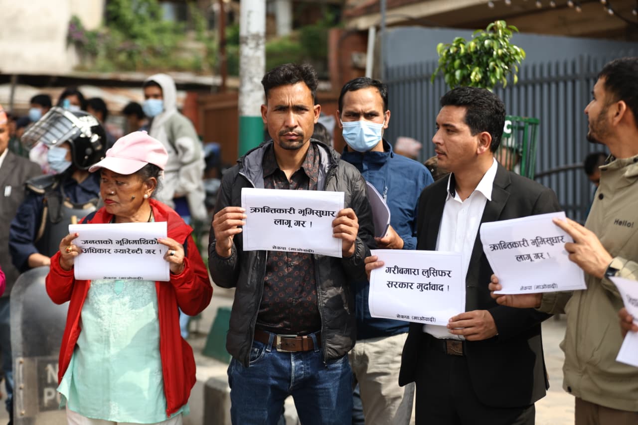 Biplab maobadiko birodh_NPL (10)