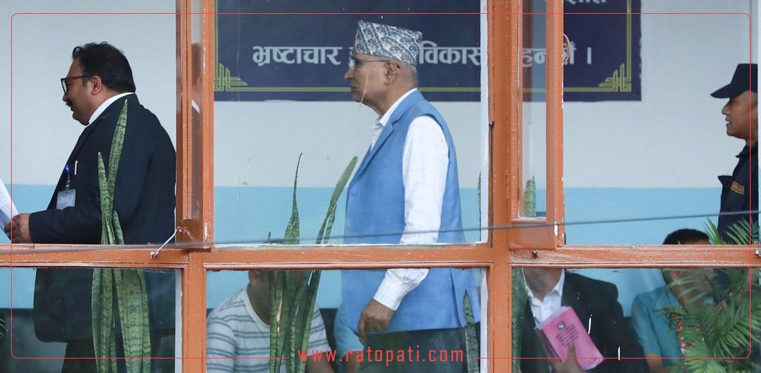 विष्णु पाैडेललाई अदालतमा उपस्थित गराउँदा जे देखियाे, तस्बिरहरू