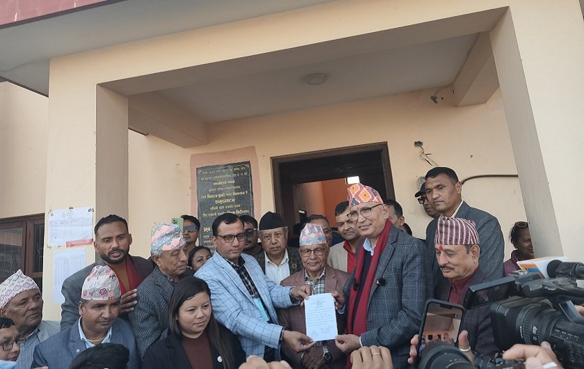   रुपन्देही– २ मा एमाले उपाध्यक्ष पौडेलले गराए उम्मेदवारी दर्ता