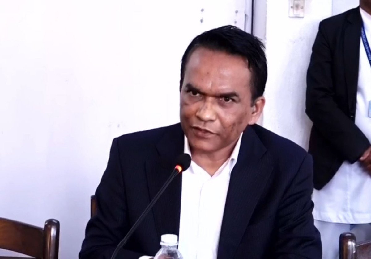 बैंकर व्यवसायी छुट्ट्याउने विषय कानुनी रूपमा निरूपण गर्नुपर्छ : गभर्नर पौडेल