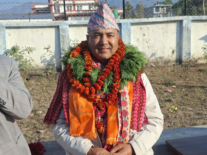   सुर्खेत- १ का कांग्रेस उम्मेदवार विष्णुको प्रष्टीकरण : पूर्णबहादुरको भाइ भएर मात्र टिकट पाएको होइन