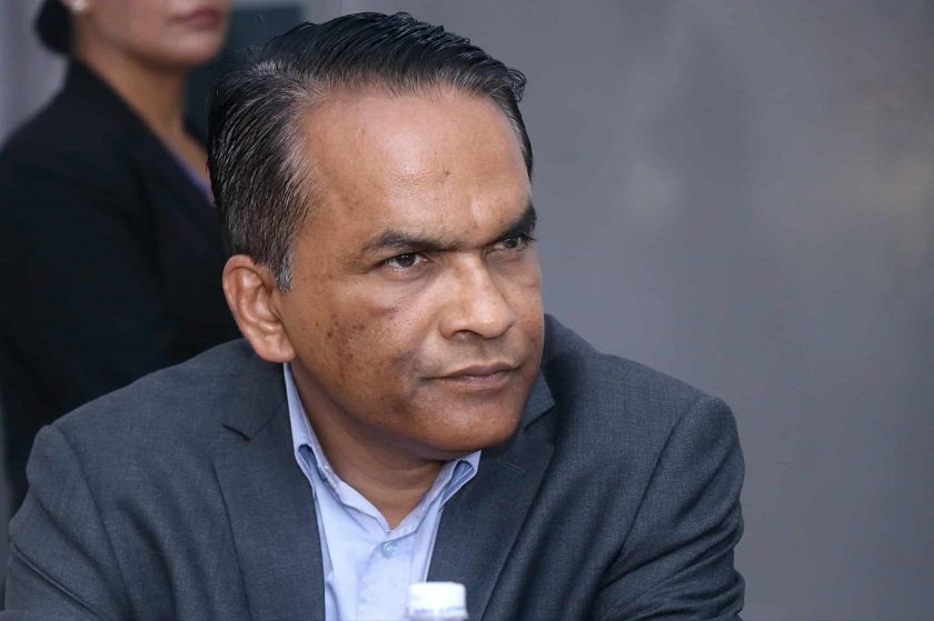   आर्थिक वर्ष २०८२-८३ को मौद्रिक नीति सार्वजनिक गर्नुहुँदै गभर्नर प्रा.डा. विश्वनाथ पौडेल | LIVE