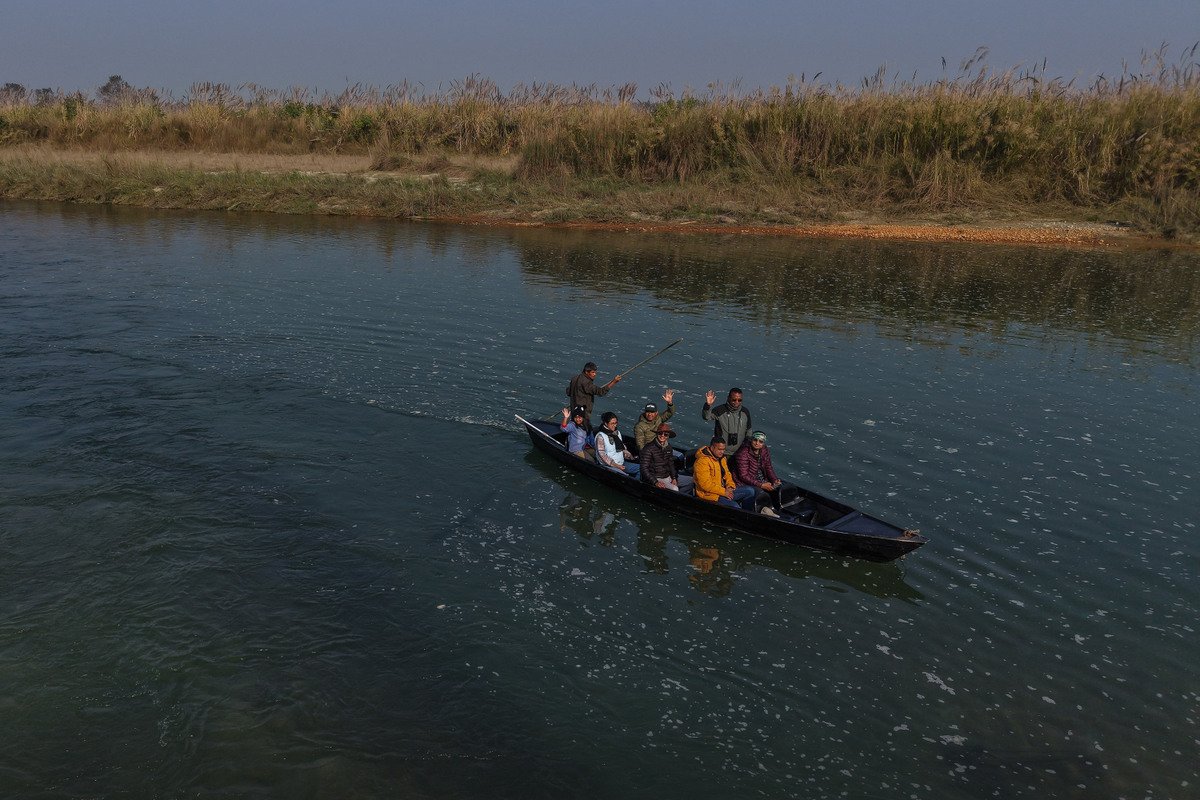 Boating_Sauraha_Chitwan_Sauraha_NPL_PCT (3)