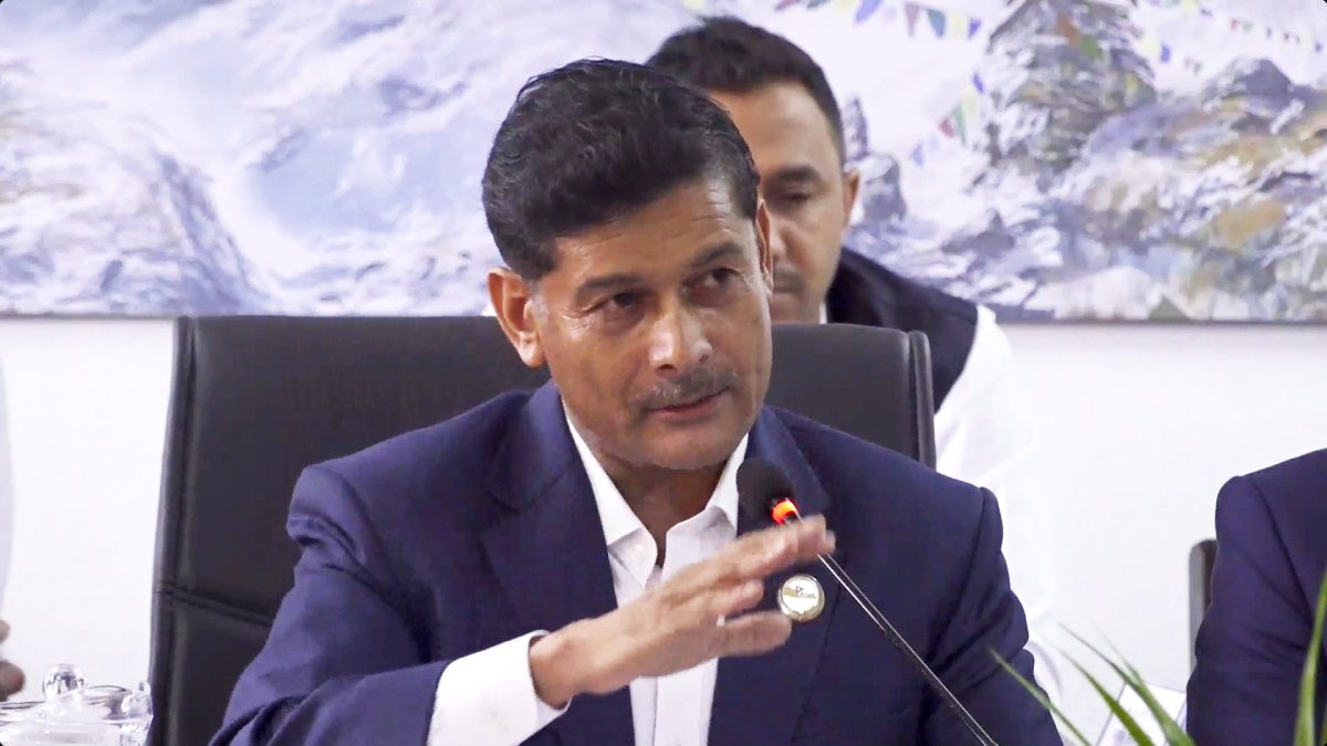 Parliamentary Hearing Committee Chairman Asks Proposed Commissioner About His Farewell Speech