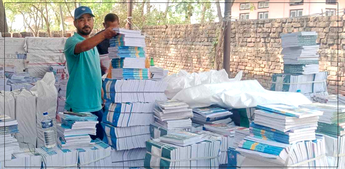 कर्णालीमा फेरियो नियति, भर्ना अभियान अगावै पुग्यो पाठ्यपुस्तक