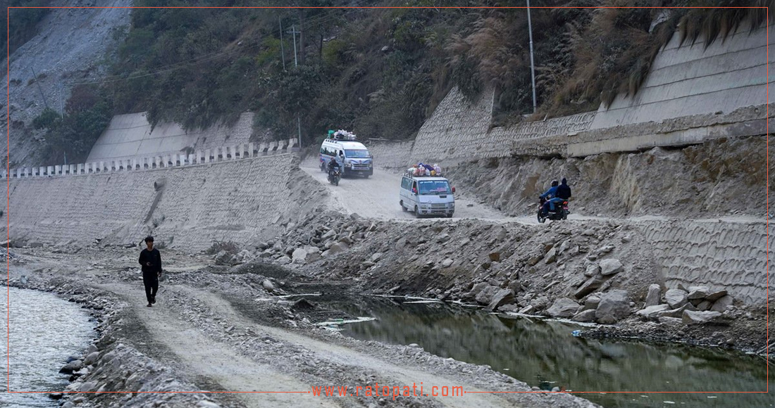 बर्खामा यातायात सहज बनाउन बीपी राजमार्ग दोस्रो चरणको पुनर्निर्माण गरिँदै