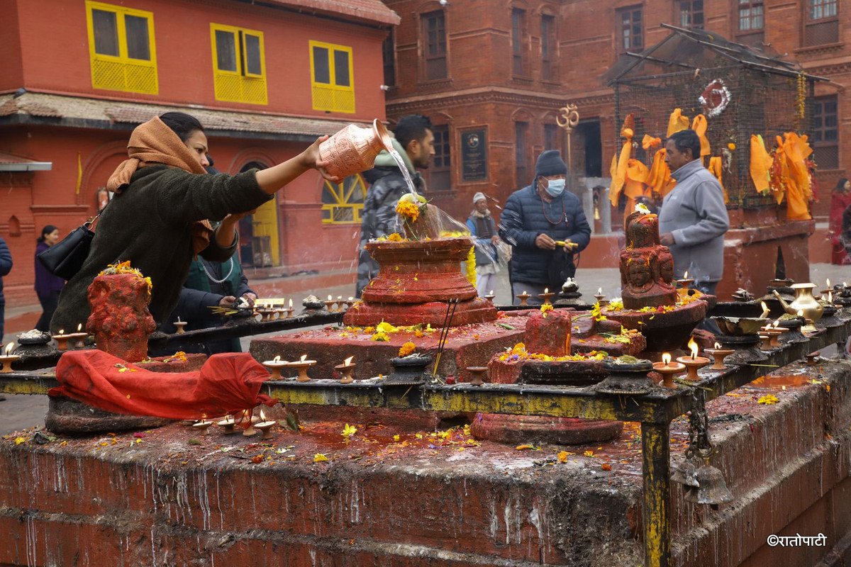 Budanilkantha mandir_Nepal Photo library11