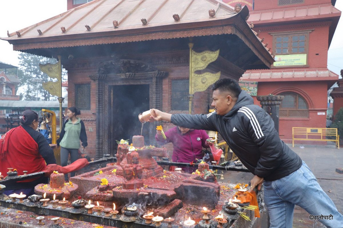 Budanilkantha mandir_Nepal Photo library3