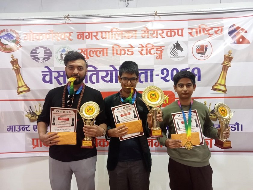   युवा खेलाडी पुरुषोत्तमले जिते बुद्धिचाल उपाधि