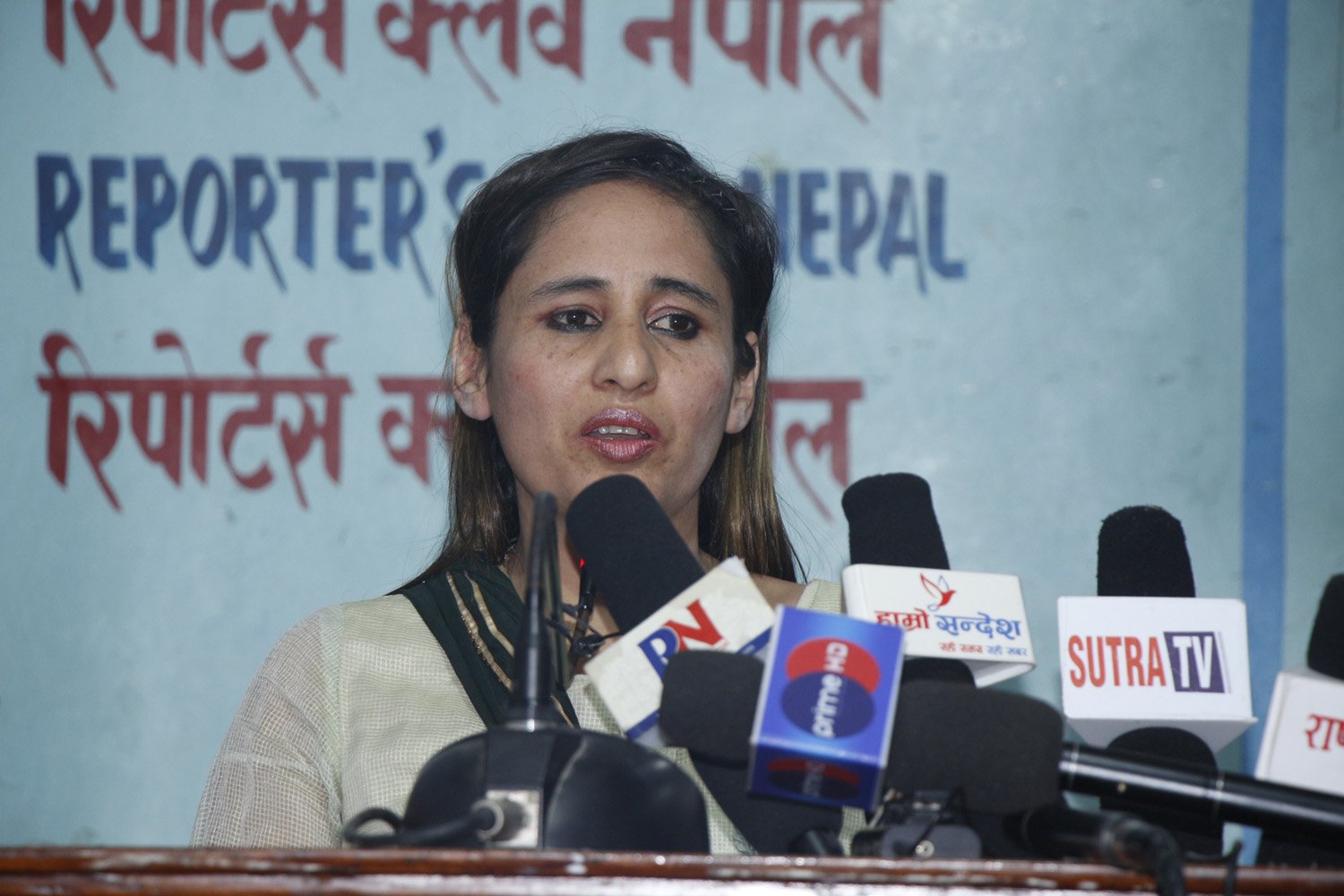 न्याय नपाएको गायिका बुनु उप्रेतीको गुनासो