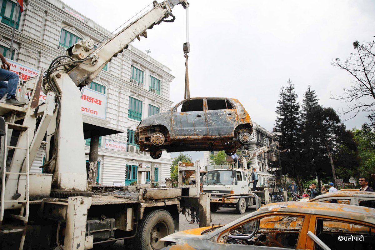 burnt car vehicle (5)