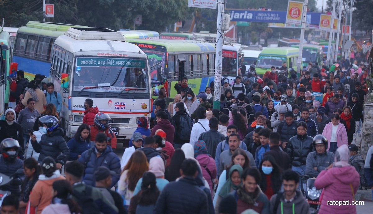 काठमाडौँमा सार्वजनिक यातायातको सकस (तस्बिरहरू)