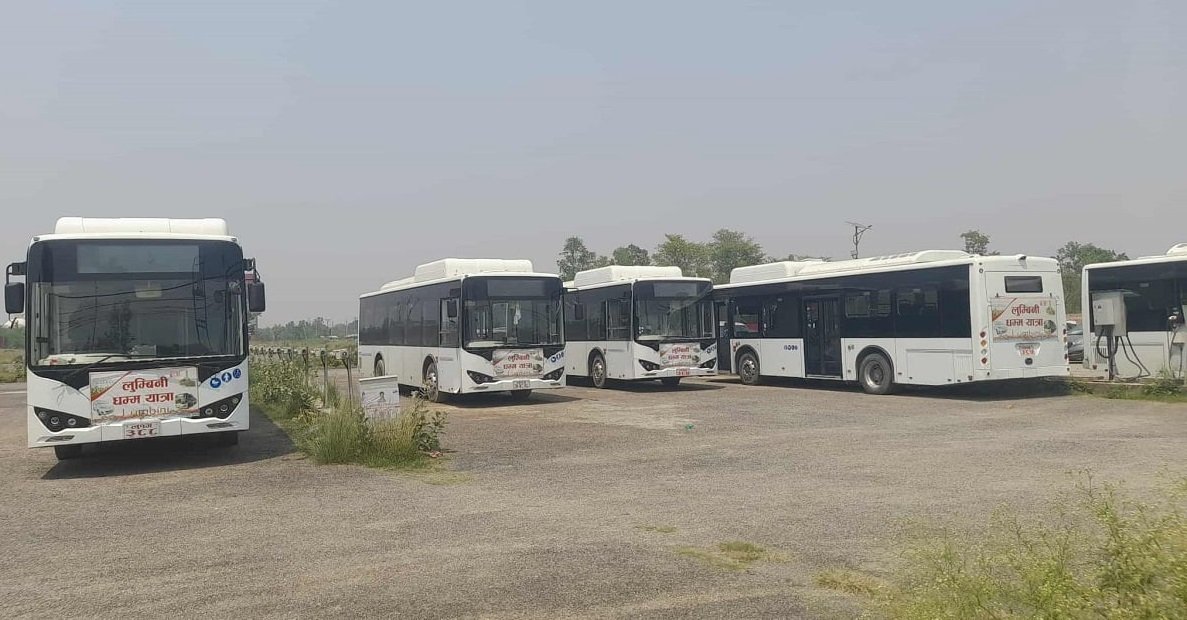 दाताले पाँच वर्ष अघि दिएका विद्युतीय बस बल्ल निजी साझेदारी मोडलमा चलाउने तयारी
