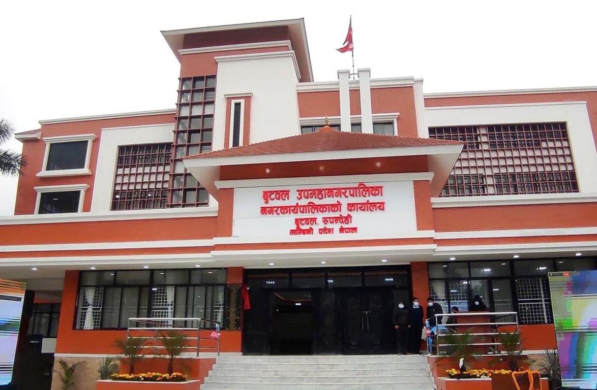   किसानलाई पराल नबाली गौशालालाई दिन बुटवल उपमहानगरको आग्रह