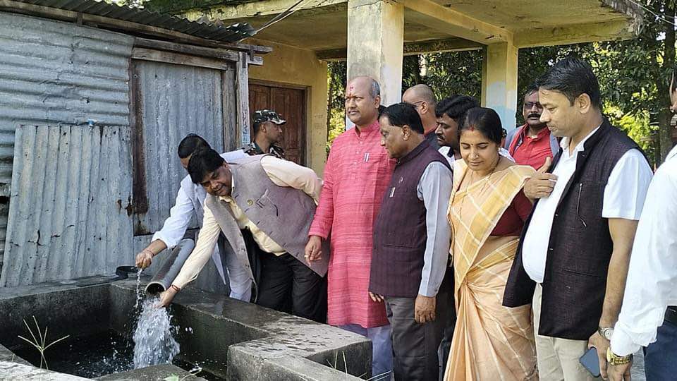 मधेस सरकारले गर्‍यो सरकारी स्वामित्वका प्रयोगविहीन भवनको अनुगमन