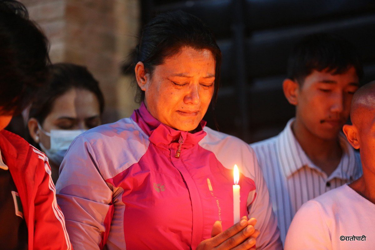 candle vigil genz (3)
