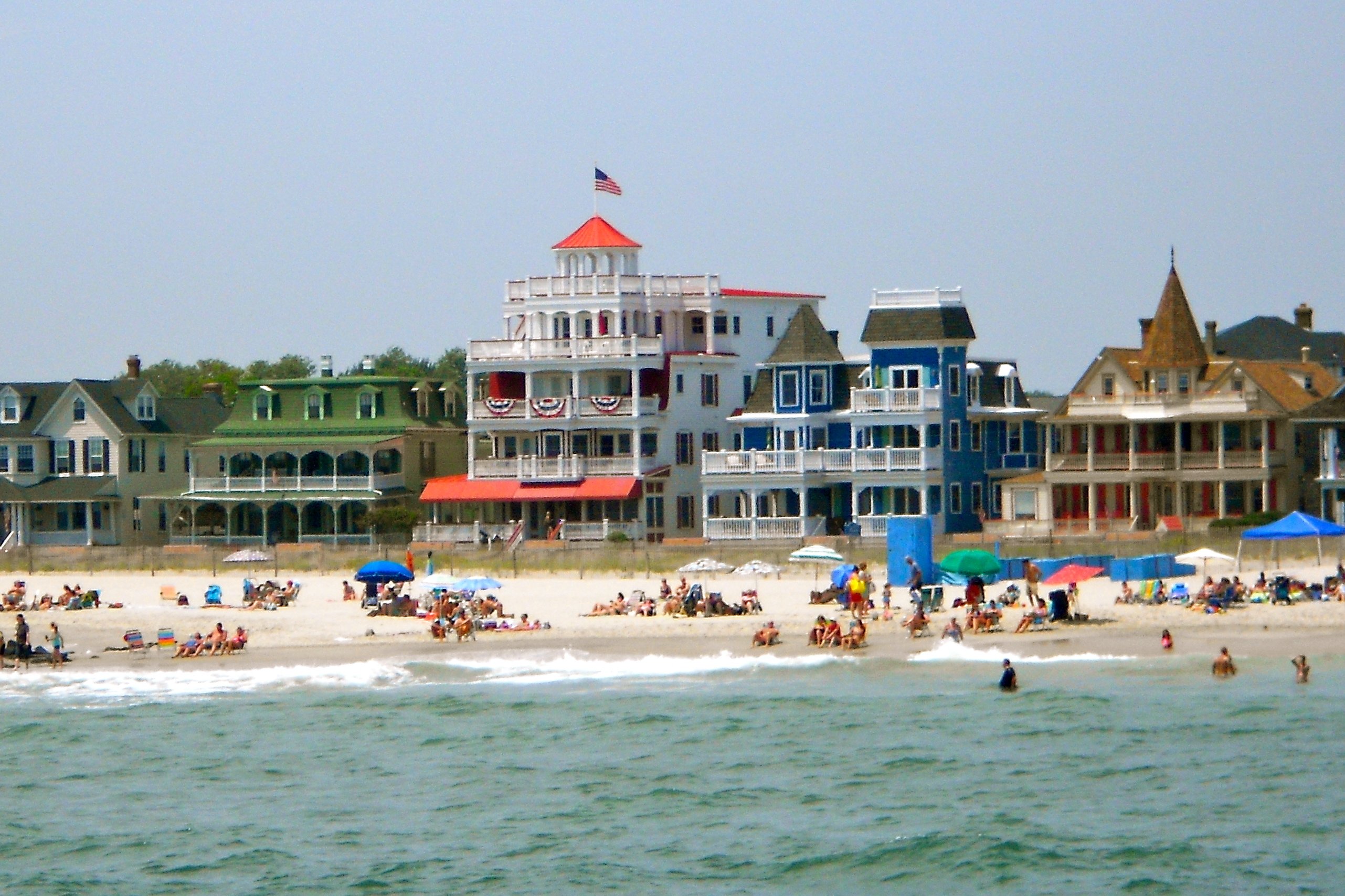 Cape_May_Beach_Ave_from_the_sea_3