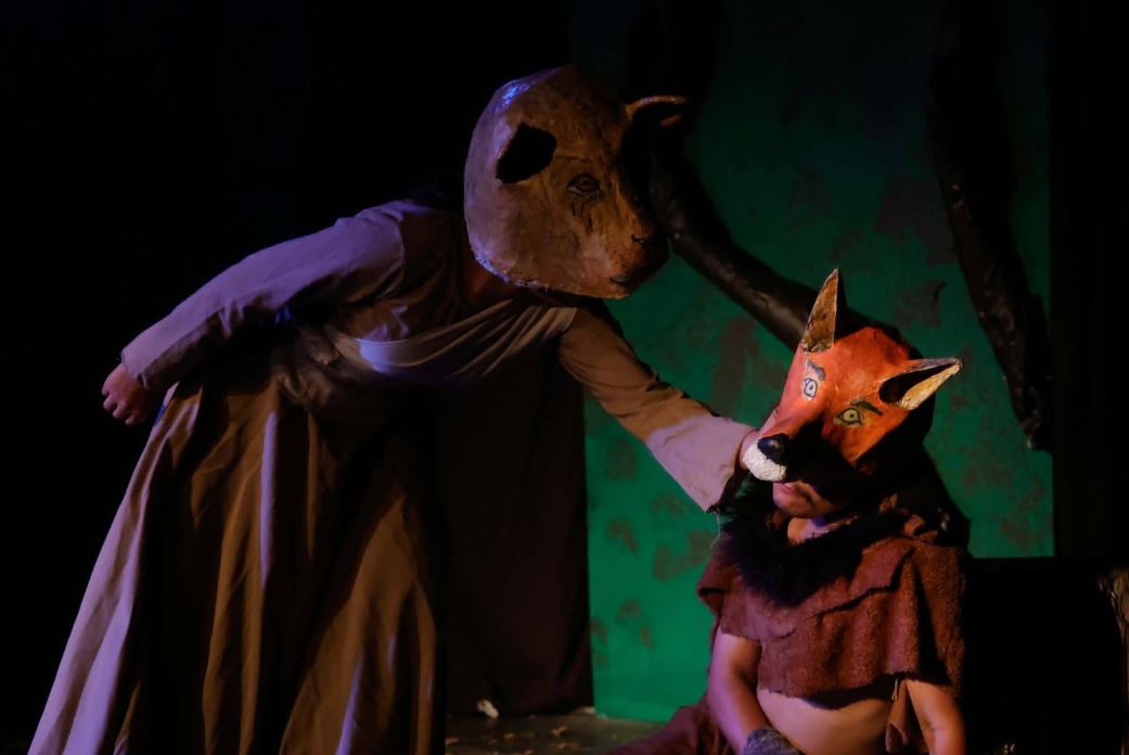 Drama 'Syal Singh' Staged at Theater