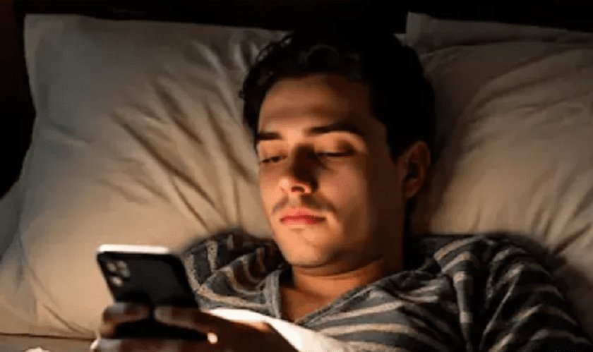 Using Mobile Phones Before Sleep Can Harm Health