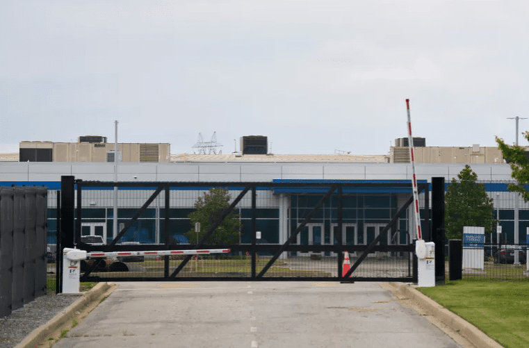 US Government Seeks to Halt Lawsuit Against Elon Musk's AI Company XAI