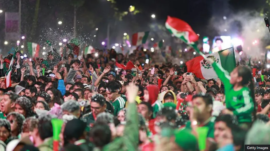 3 Dead in Mexico City Crowd Crush After World Cup Victory