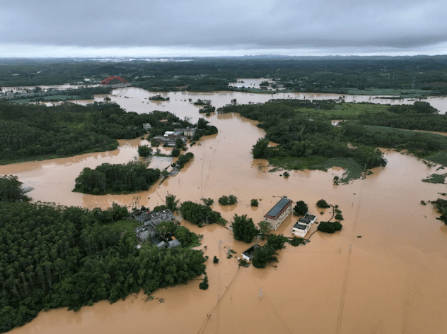 China Southern Floods Death Toll Reaches 39 Amidst Typhoon Mesak