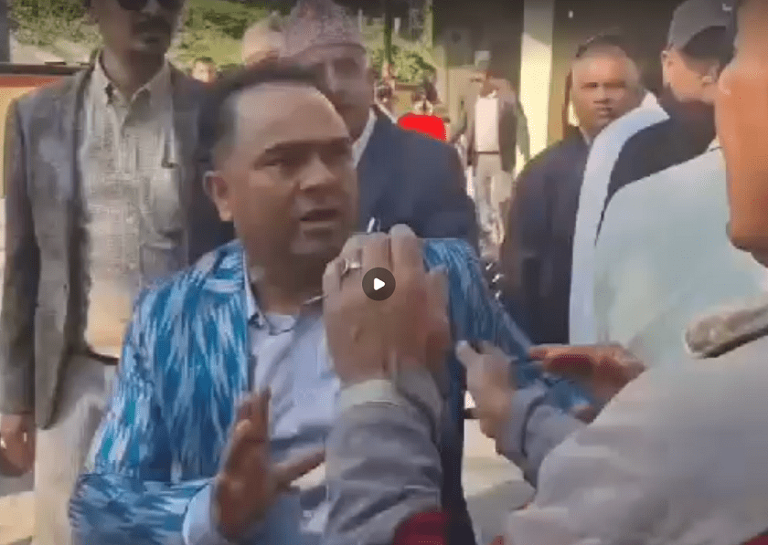   विराटनगरमा एमाले प्रतिनिधि छनोटका क्रममा तनाव