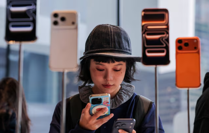 Apple iPhone Sales Surge in China Amidst Competitive Smartphone Market