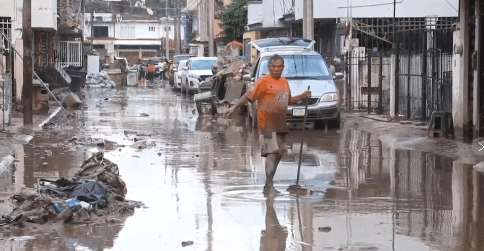 मेक्सिकोमा बाढीका कारण मृत्यु हुनेको सङ्ख्या ६४ पुग्यो, ६५ जना बेपत्ता