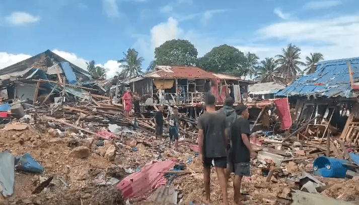 Powerful Explosion in Papua Village Kills 5, Injures 20