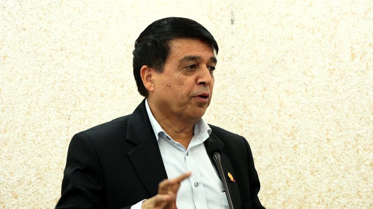 chandra-dhakal_NtBVaXCbZo