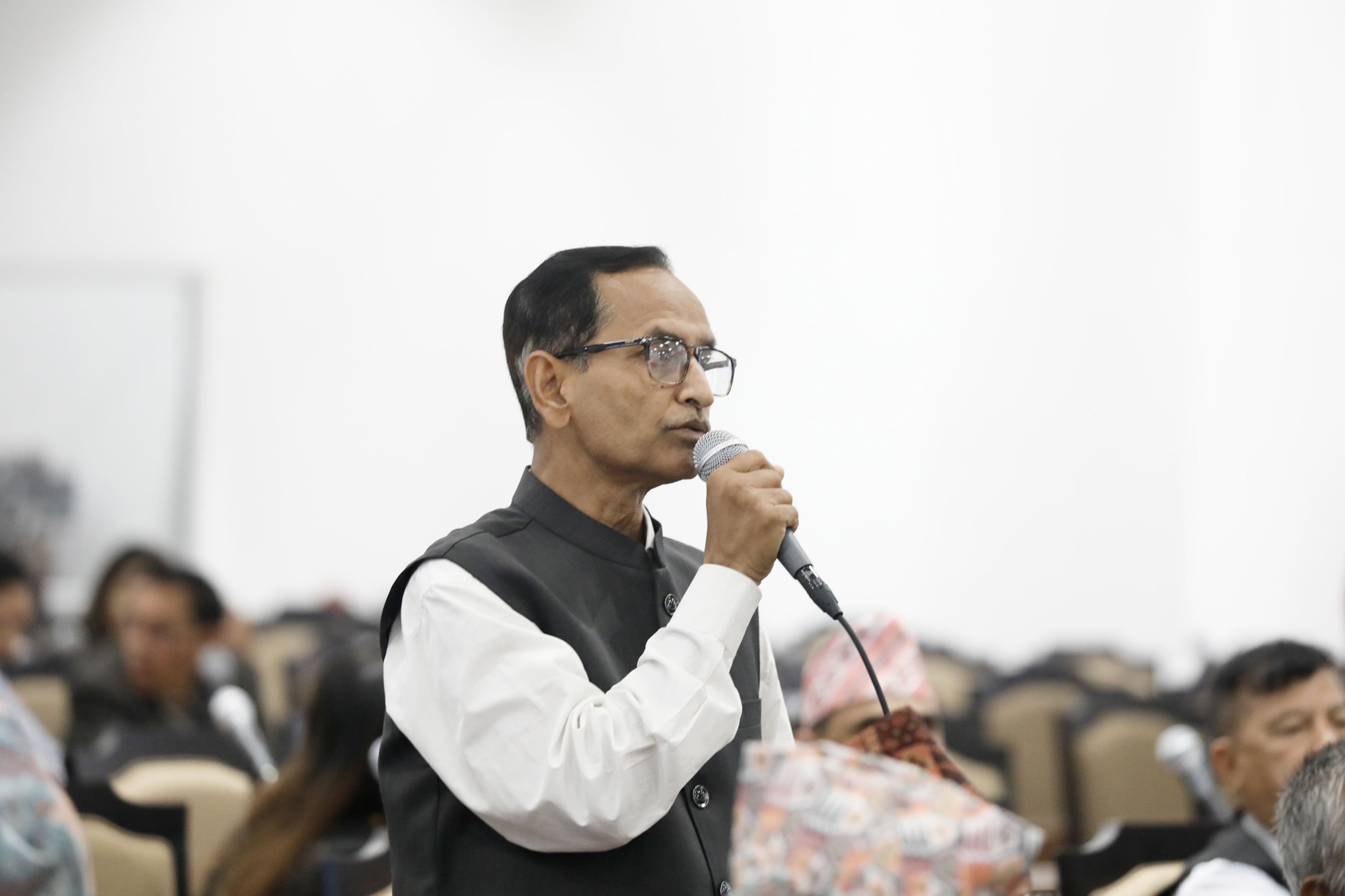 Congress MP Chandra Mohan Yadav Criticizes PM's Statement and Speaker's Role in Parliament