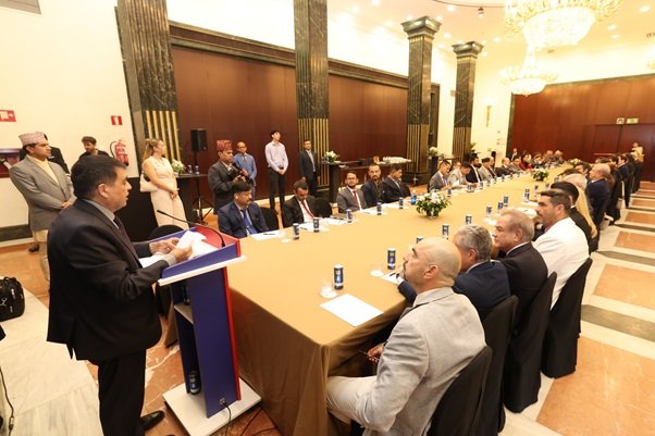   ढुक्क भएर नेपालमा लगानी गर्न अध्यक्ष ढकालको आग्रह