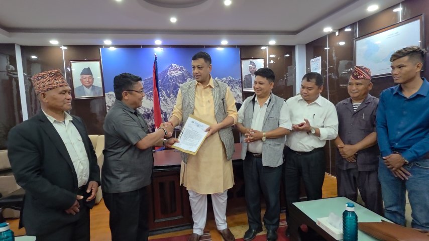   चेपाङ बाहुल्य वडा समेटेर झारालाङ र रोराङ गाउँपालिका बनाउन माग