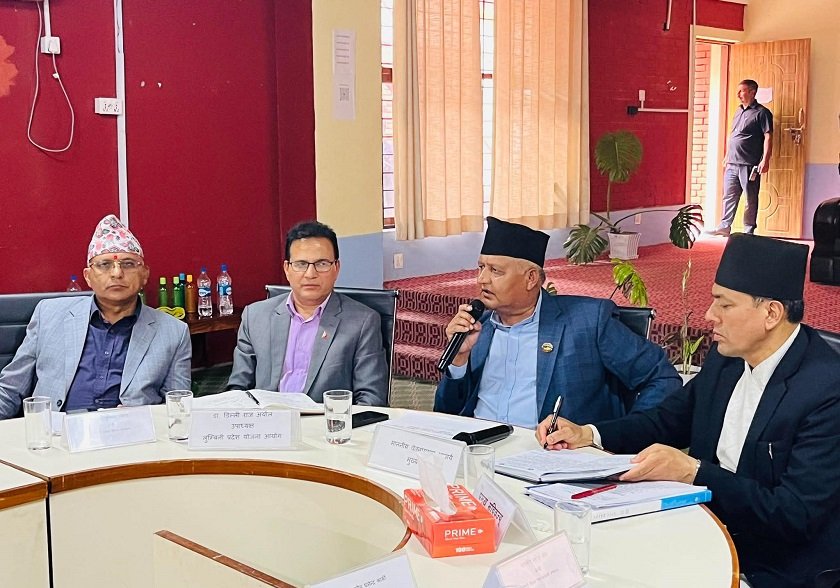   मन्त्रालय संख्या घटाउँदै लुम्बिनी प्रदेश सरकार