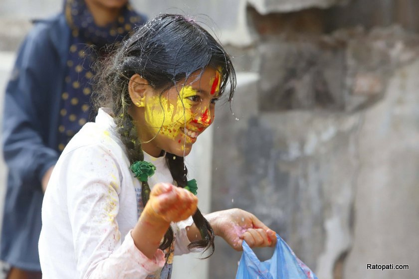 child-holi-ktm (13)