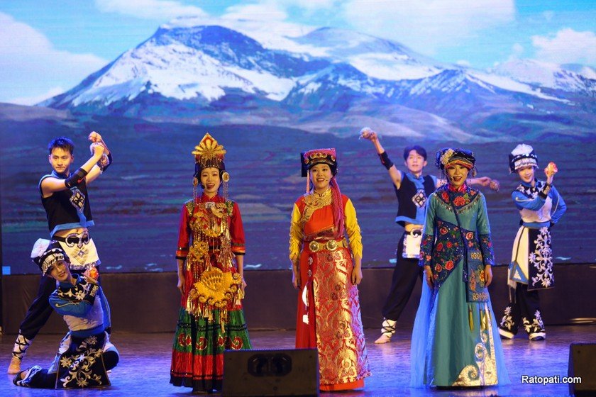 china-nepal-cultu (8)