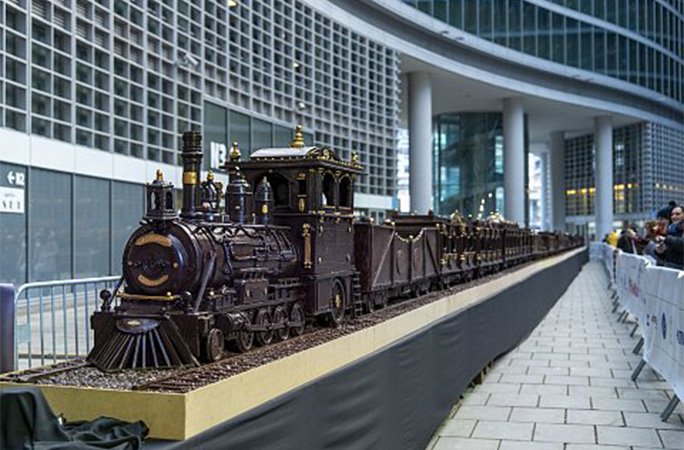 chocolate-train2
