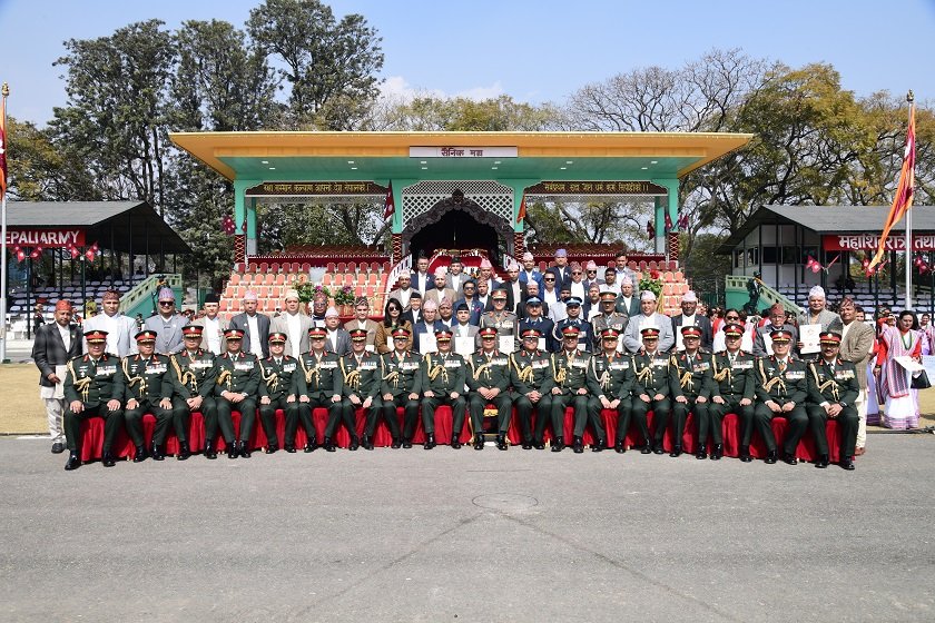   ३७ जना गैरसैनिकलाई प्रधानसेनापति प्रशंसा निशान प्रदान
