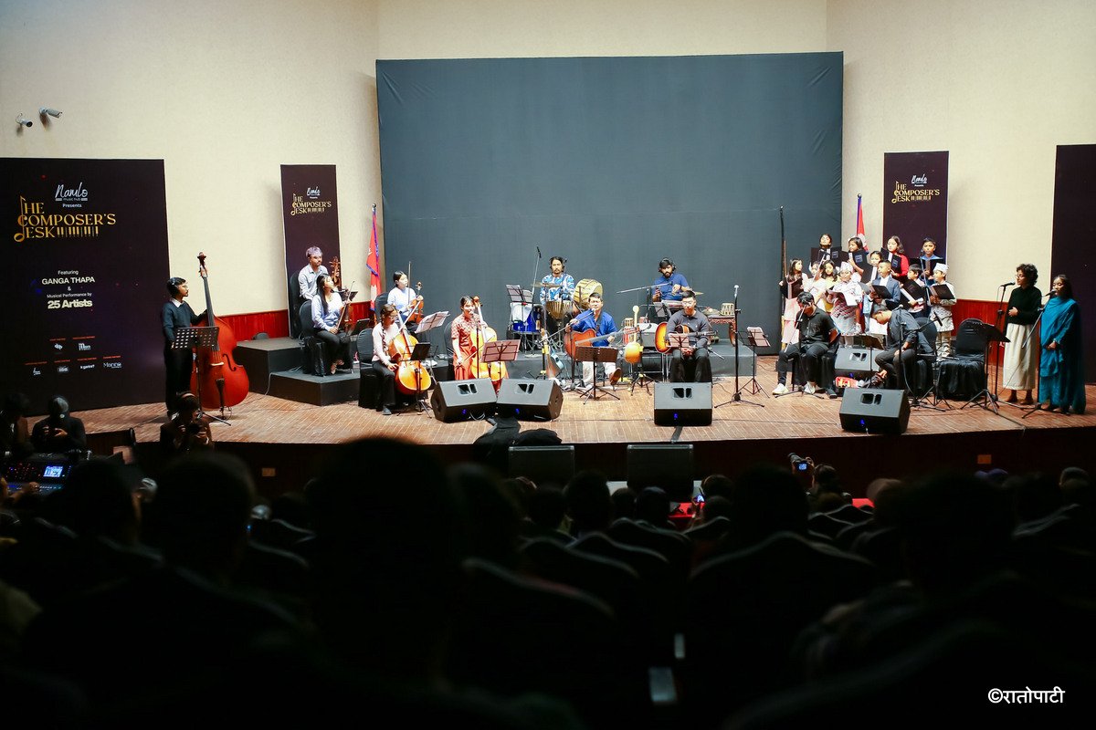 composers desk (22)
