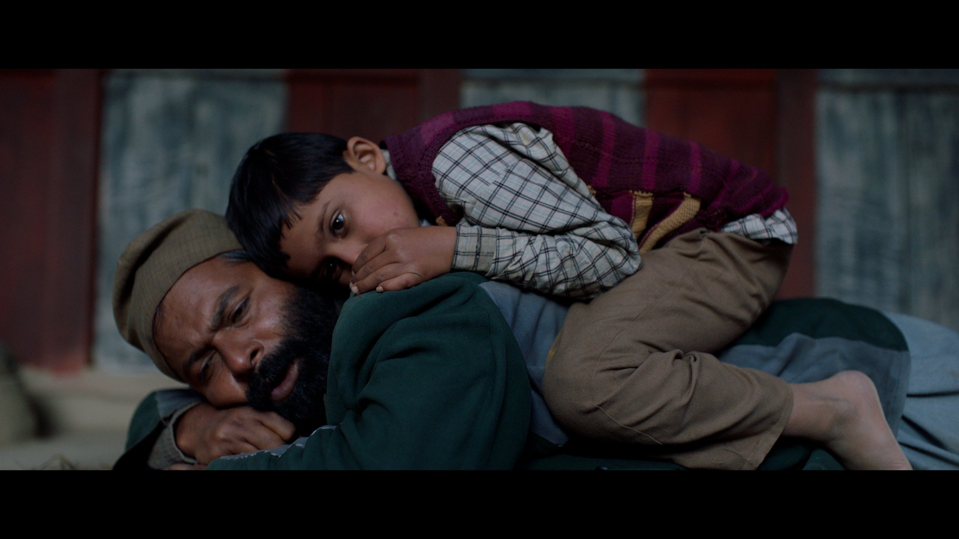 ‘रोल नं १’ को टिजर : गरिब परिवारमा शैक्षिक बाध्यताको कथा