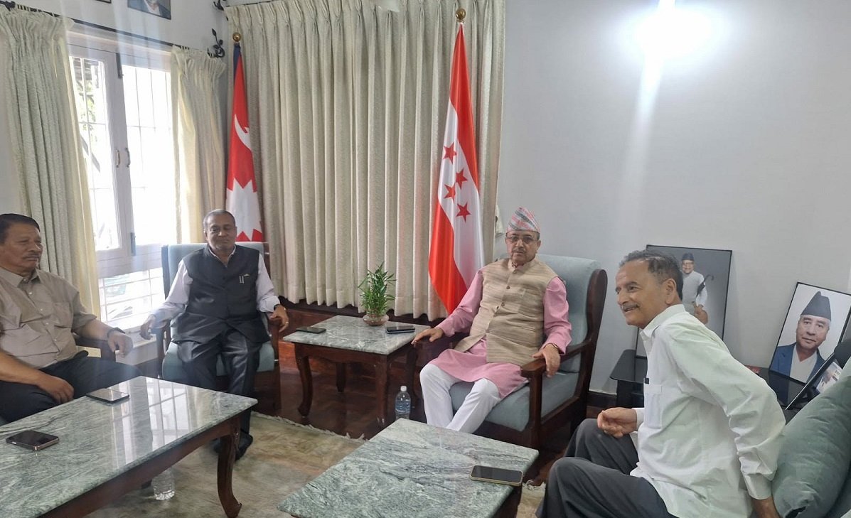खड्का निवासमा देउवा समूहका शीर्ष नेताहरूको बैठक