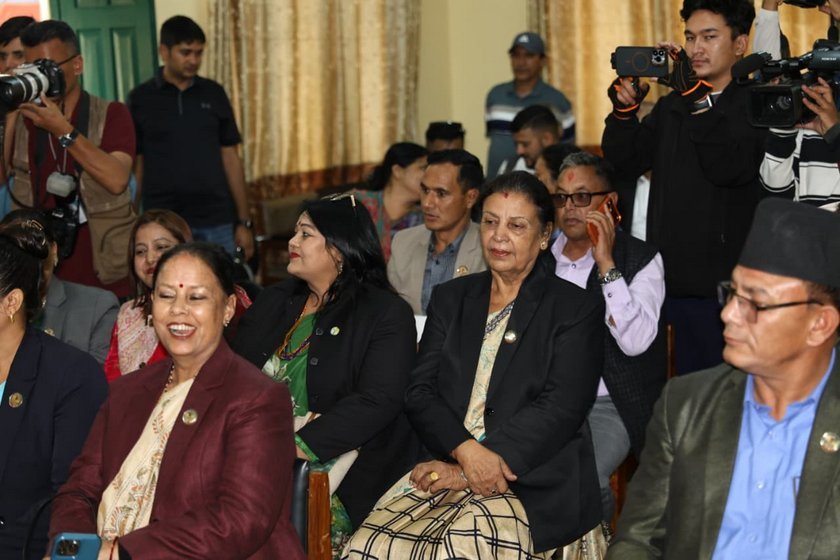 Congress samsadiya dalko meeting_NPL (4)