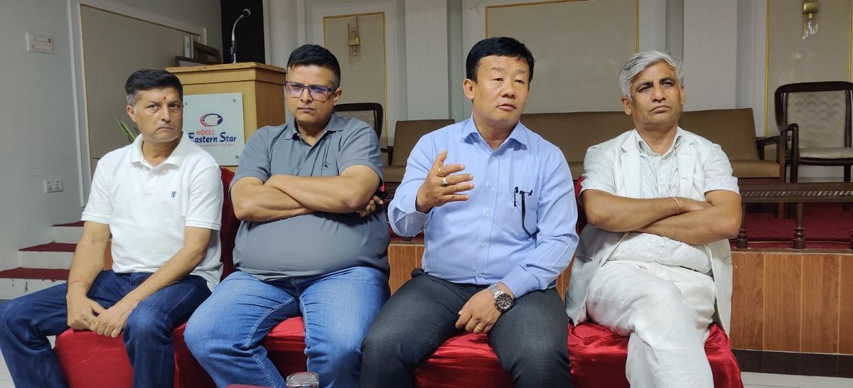 कांग्रेसको संस्थापन इतर पक्षले भोलि आइतबार विराटनगरमा भेला गर्दै