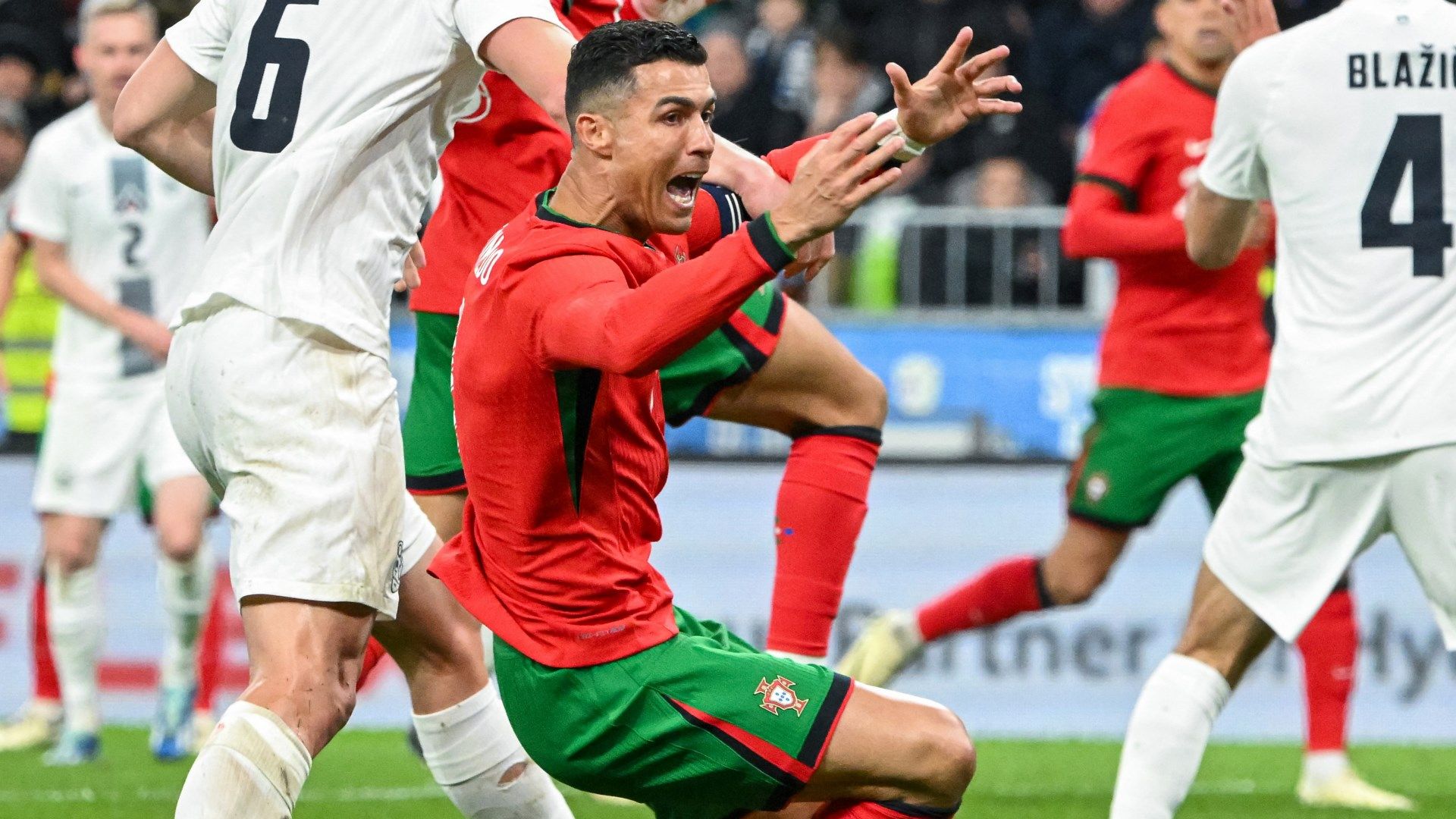 Cristiano_Ronaldo_Portugal_2024