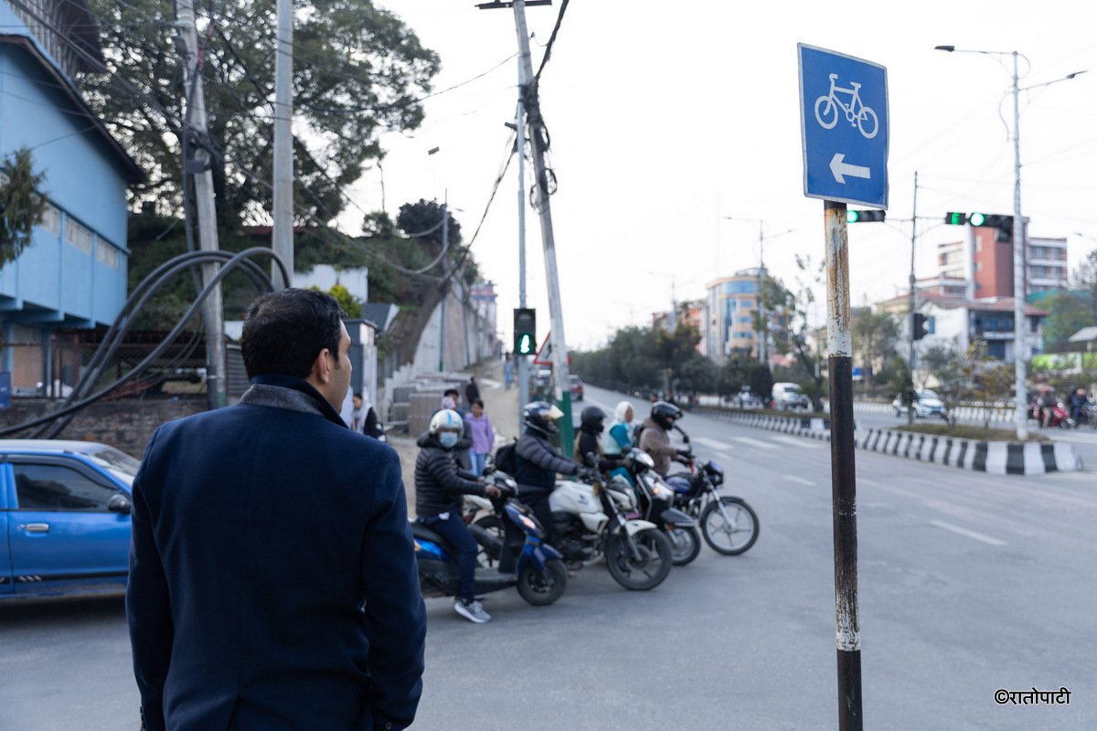 CYCLE LANE (10)