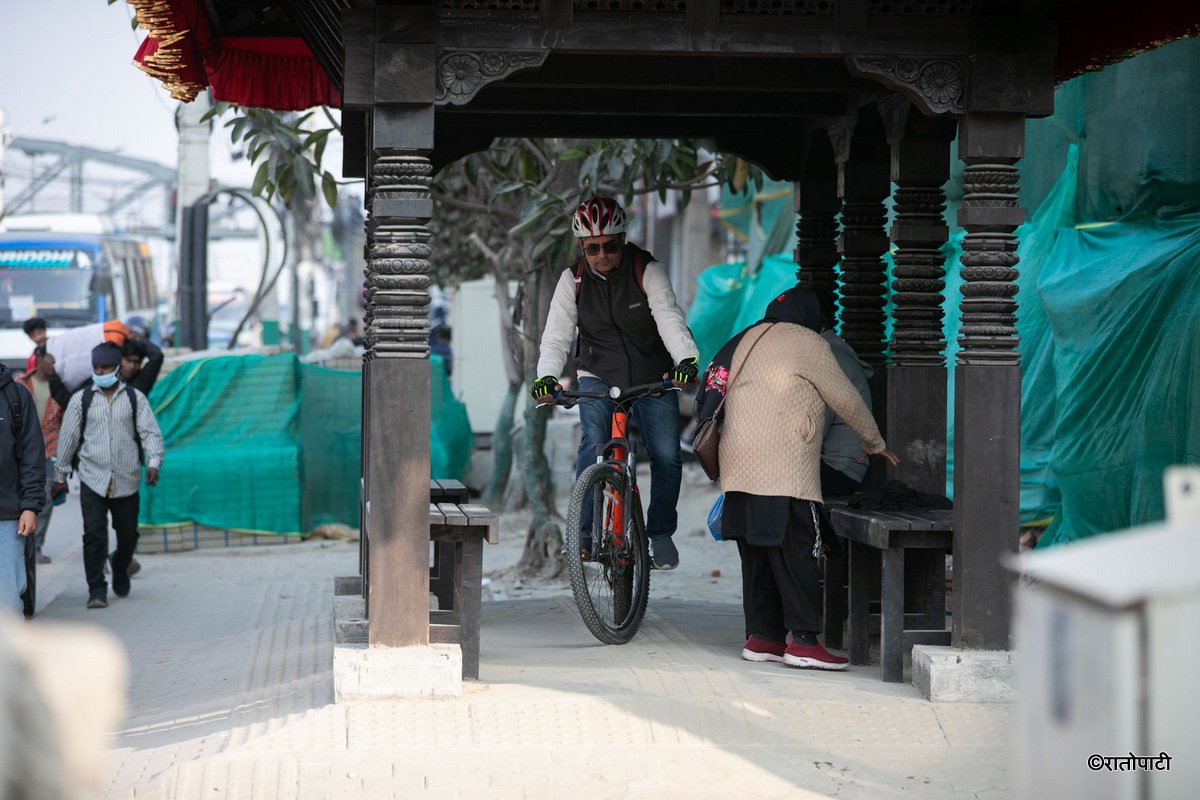 CYCLE LANE (4)