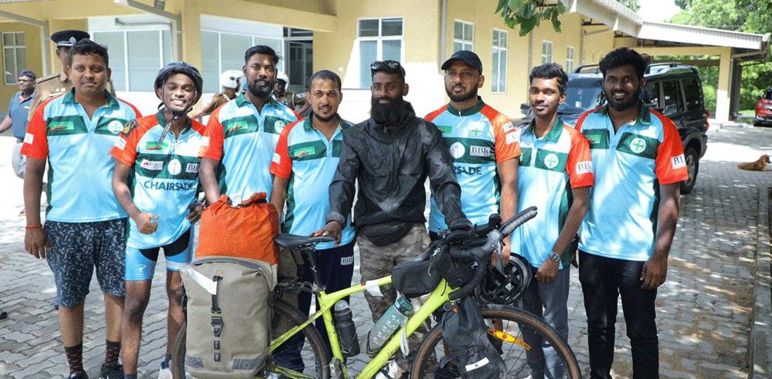 १० हजार किलोमिटर साइकल यात्रा गरेर फ्रान्सबाट श्रीलङ्का फर्किए इनोसुरन